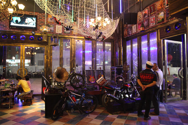 亿百度烤肉店加盟