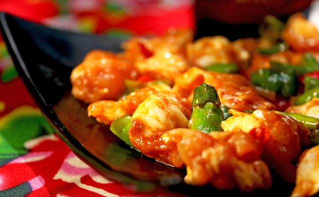 开烤肉连锁店通过哪些服务打动顾客