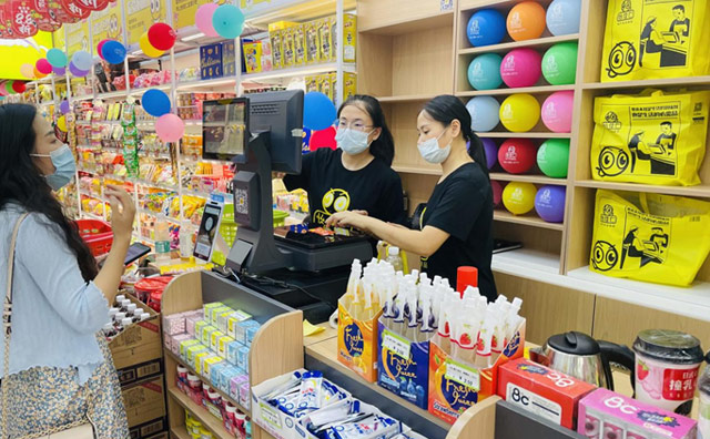 怡佳仁零食店加盟品牌带你走创业快捷通道