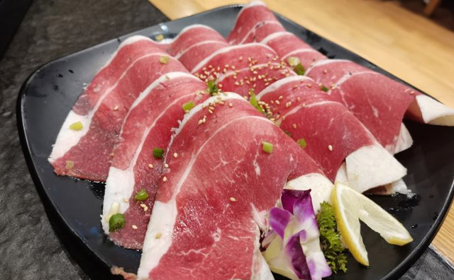 经营一家烤肉店会遇到的问题，真的不能大意