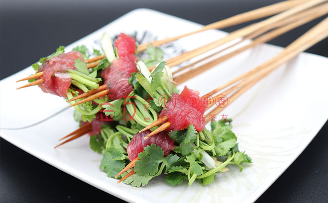 如何找到一个可靠的串串香底料加工厂