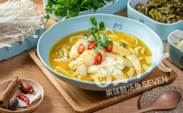 酸菜鱼加盟店选址技巧分析，创业者需要注意着三点