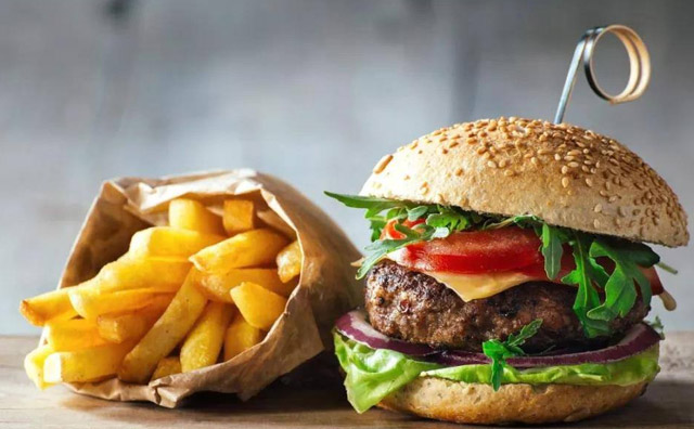 唛乐滋汉堡，品牌于2017年5月在重庆地区创立