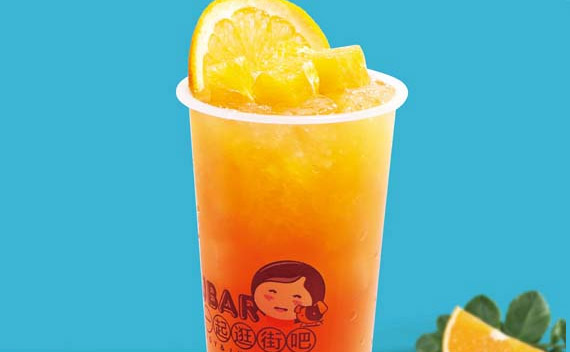 开奶茶店一天能赚多少？