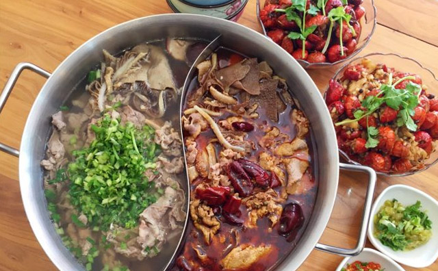 跷脚牛肉火锅来历