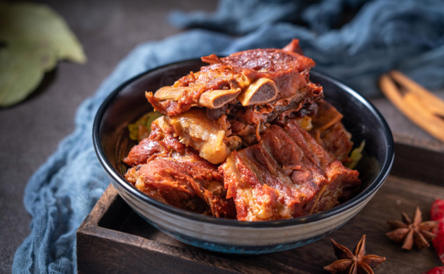 鼎四方鲜牛肉大骨汤加盟费用