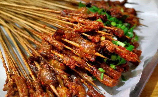 烧烤店怎样才能把业绩做起来，人气提升三大黄金法则