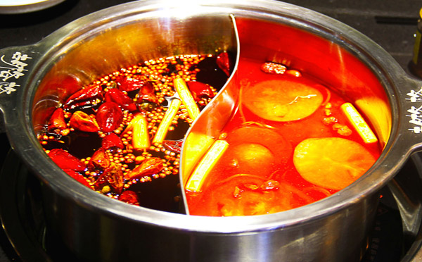 胡格格串串火锅加盟品牌分享经营三大技巧