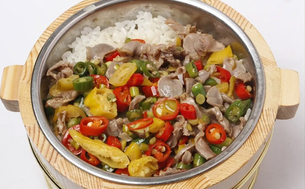 秦湘子•川湘木桶饭，味美，滋补，快捷