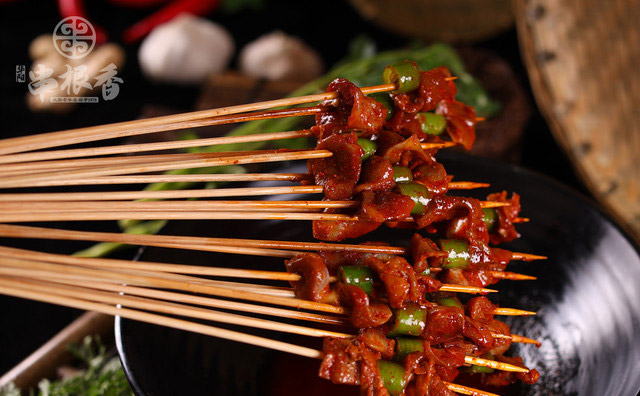 华阳吃串串，成都串串香加盟掀起投资热潮