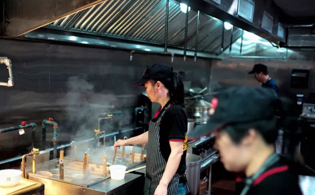 ɳ��С��������ҵ ��3Сʱ�͹��ţ�ԭ��:��̫��