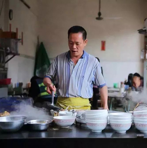 没经过这几个关卡，餐饮老板开店怎么成功