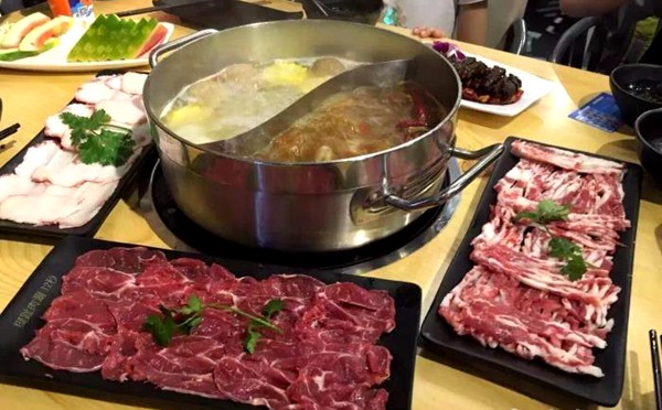 潮牛火锅人均_领鲜潮牛火锅