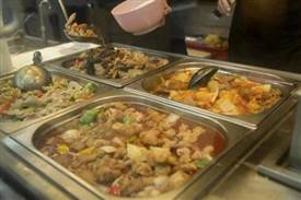 上海推出餐饮标准细则 下月起便利店可以卖热饭了